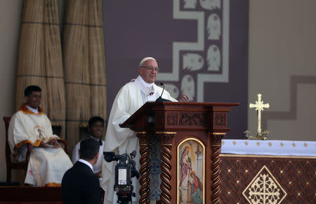 Pope Francis celebrates a mass at Huanchaco beach in Trujillo, Peru January 20, 2018. REUTERS/Pilar Olivares