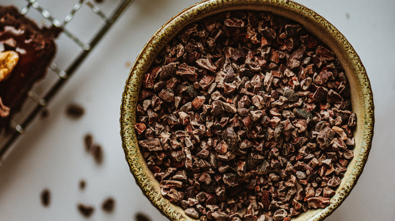 Bowl of cacao nibs