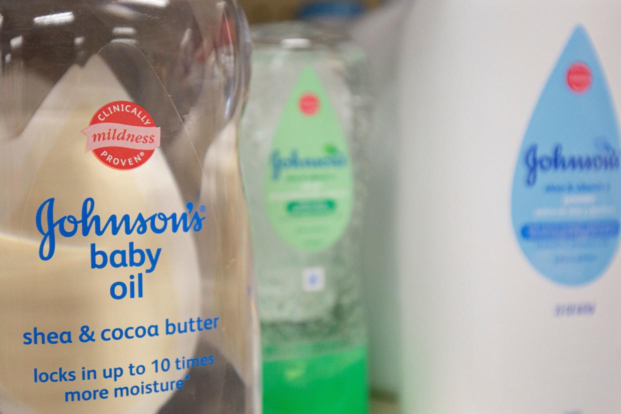 Baby oil made by Johnson & Johnson is seen at a pharmacy in Washington, DC, on August 26, 2019. (Photo by Alastair Pike / AFP)        (Photo credit should read ALASTAIR PIKE/AFP/Getty Images)