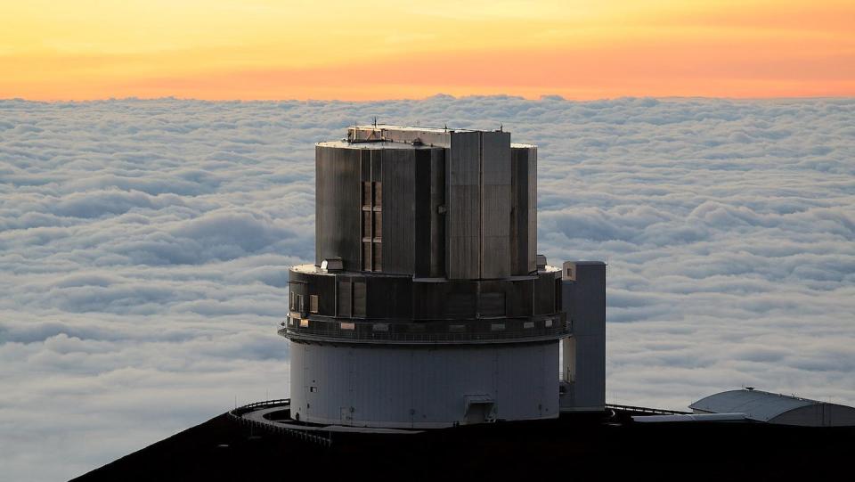 Japan’s Subaru telescope, located on Mauna Kea in Hawaii. <a href="https://commons.wikimedia.org/wiki/File:Subaru_Telescope._Mauna_Kea_Summit_-_panoramio.jpg" rel="nofollow noopener" target="_blank" data-ylk="slk:Panoramio/Wikimedia Commons;elm:context_link;itc:0;sec:content-canvas" class="link ">Panoramio/Wikimedia Commons</a>, <a href="http://creativecommons.org/licenses/by-nd/4.0/" rel="nofollow noopener" target="_blank" data-ylk="slk:CC BY-ND;elm:context_link;itc:0;sec:content-canvas" class="link ">CC BY-ND</a>