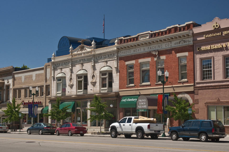 This <a href="https://www.huffingtonpost.com/entry/provo-utah-instagram_us_59dbf3fde4b0208970cf2b55">beautiful city</a> has the lowest smoking rate in the nation, according to Witters' research.