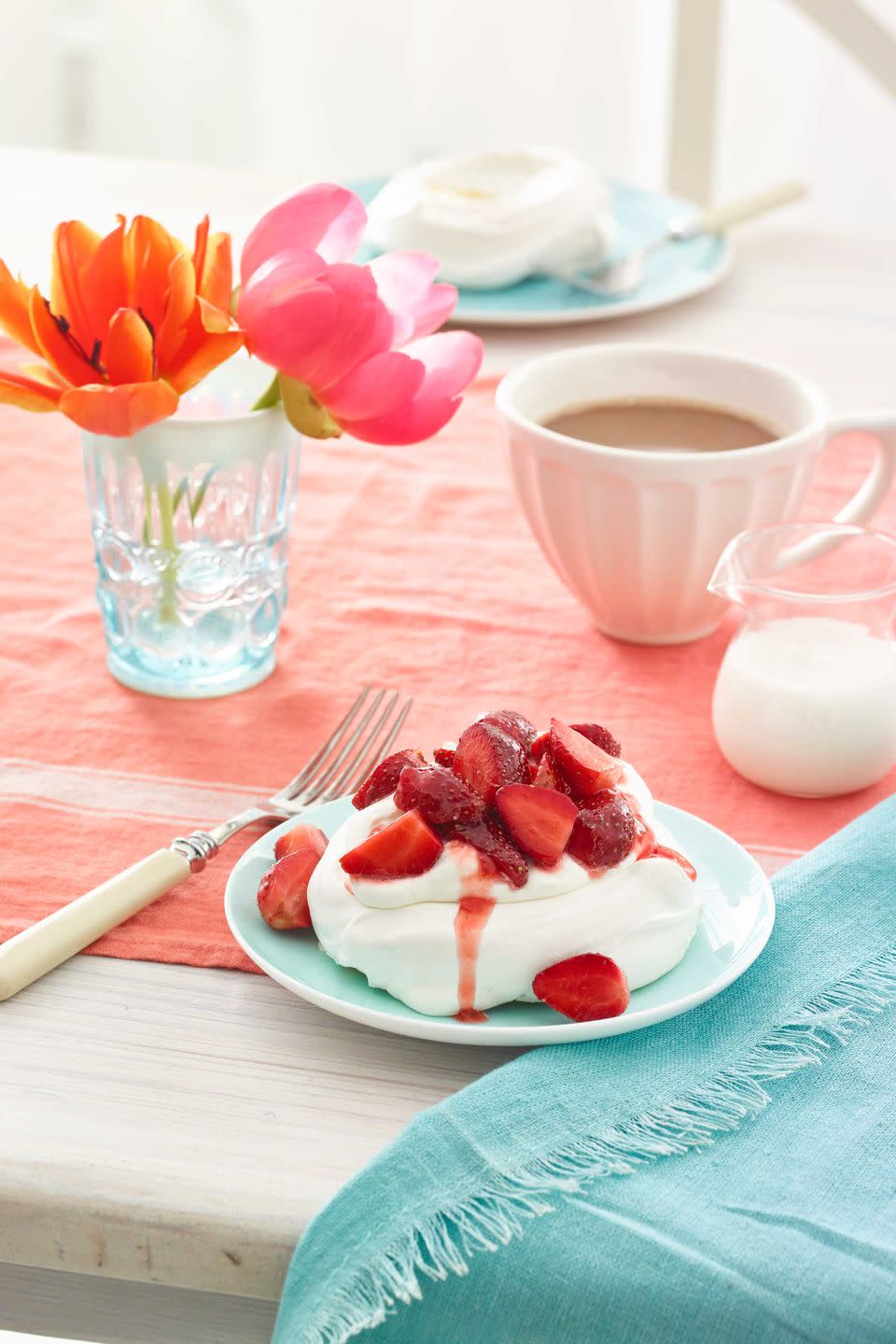 Pavlovas with Strawberries and Cream