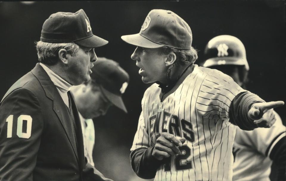 Milwaukee Brewers manager Tom Trebelhorn argues with first-base umpire Larry McCoy in April of 1988.