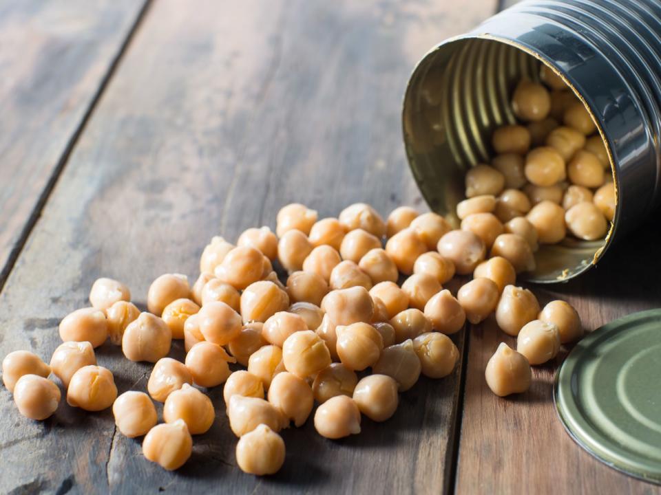 Canned chickpeas and beans