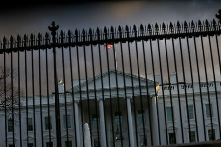 The White House is seen after Special Counsel Robert Mueller handed in his report to Attorney General William Barr on his investigation into Russia's role in the 2016 presidential election and any potential wrongdoing by U.S. President Donald Trump in Washington, U.S., March 22, 2019. REUTERS/Leah Millis TPX/Files