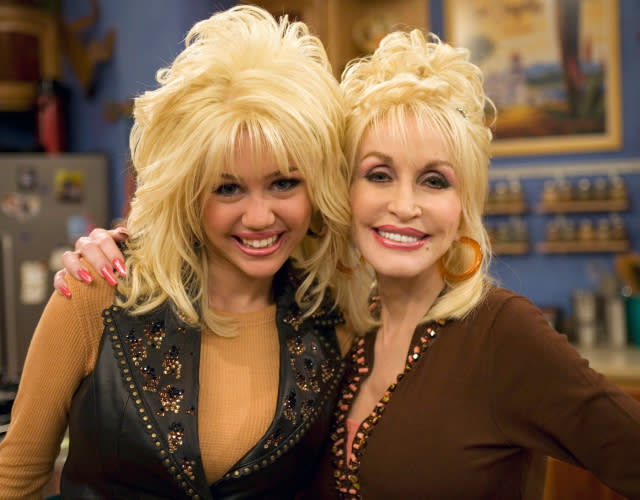 HANNAH MONTANA – Season 2 episode “I Will Always Loathe You” featuring Dolly Parton. <em>Photo by Joel Warren/Disney Channel via Getty Images.</em>