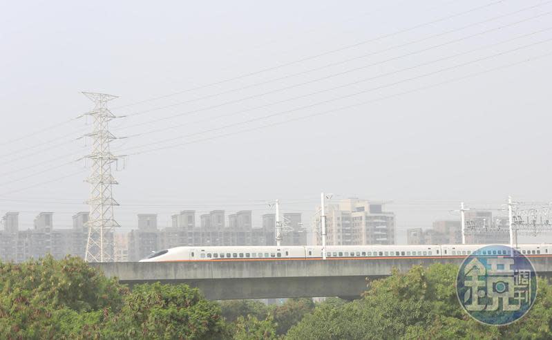 台灣西半部今日的空氣品質不佳，「境外移入」空汙從北部漸漸往南蔓延。（示意圖，本刊資料照）