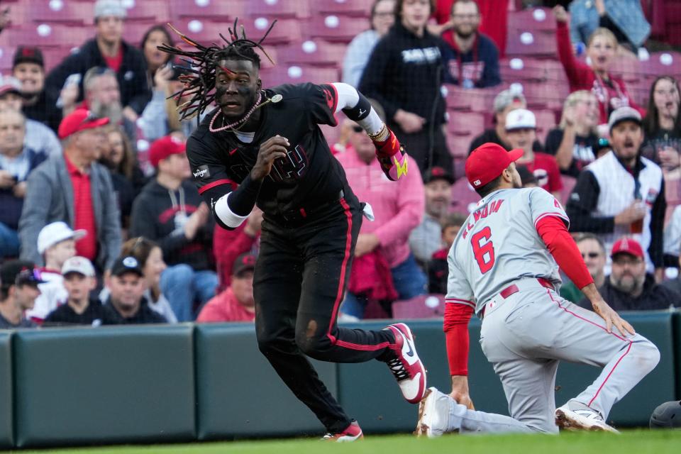 Elly De La Cruz heads home on a throw into left field after stealing third base in the second inning. De La Cruz later hit a game-breaking three-run home run. He finished the night hitting .290 with six home runs, 14 RBI and 10 stolen bases.