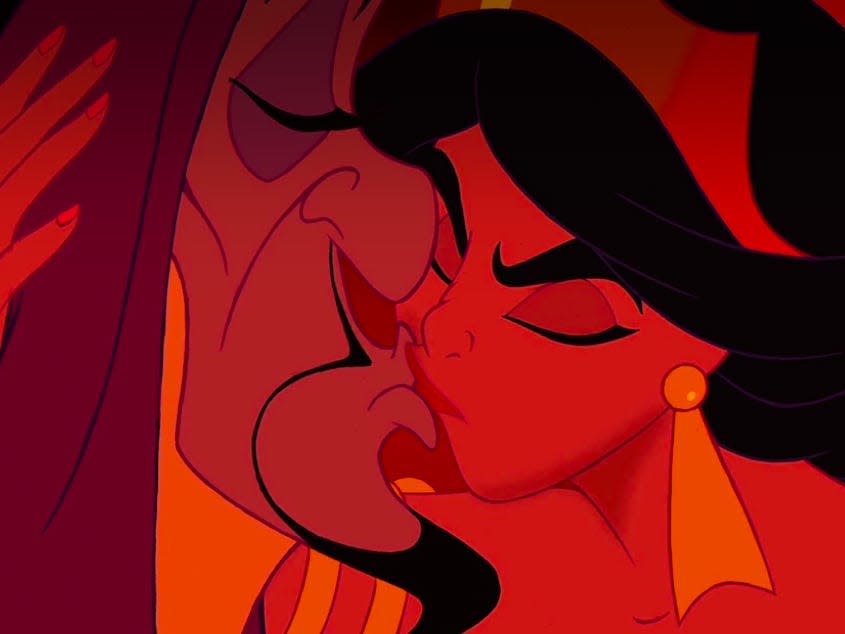 jafar kissing jasmine in aladdin