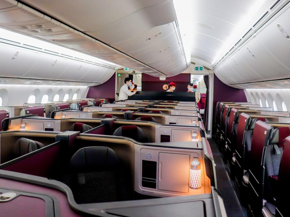 Qatar Airways Boeing 787-9 Dreamliner Business Class - Qatar Airways Flight 2021