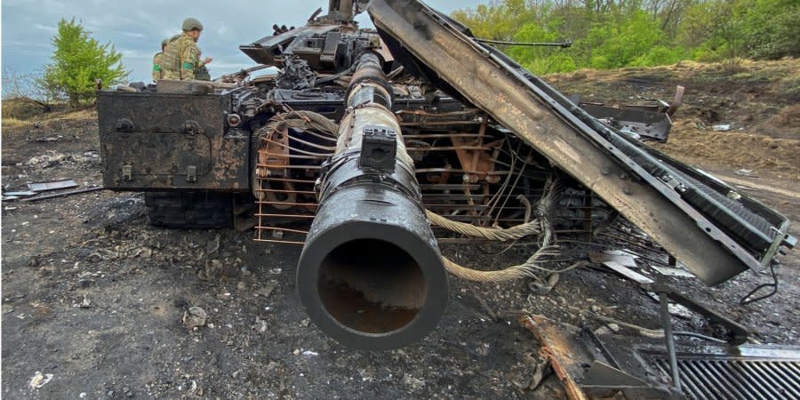 Russian T-90M battle tank destroyed by the Armed Forces of Ukraine near the village of Stary Saltiv. May 9, 2022