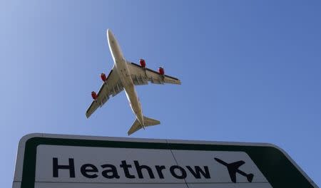 An aircraft takes off from Heathrow airport in west London September 2, 2014. REUTERS/Andrew Winning/File Photo