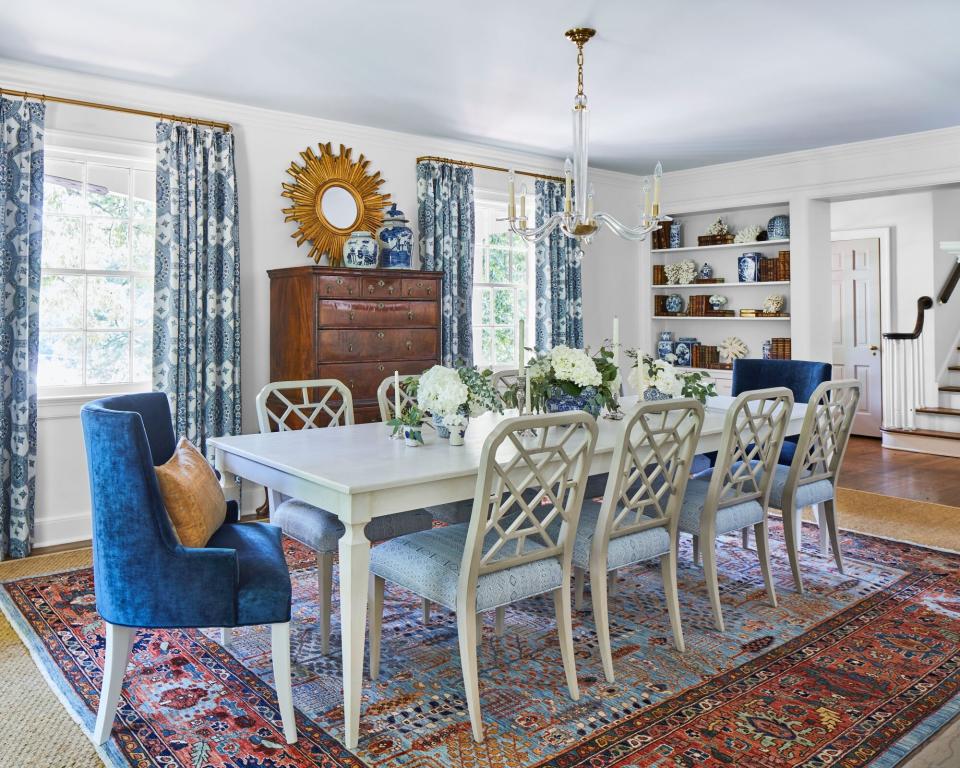 Blue and white dining room