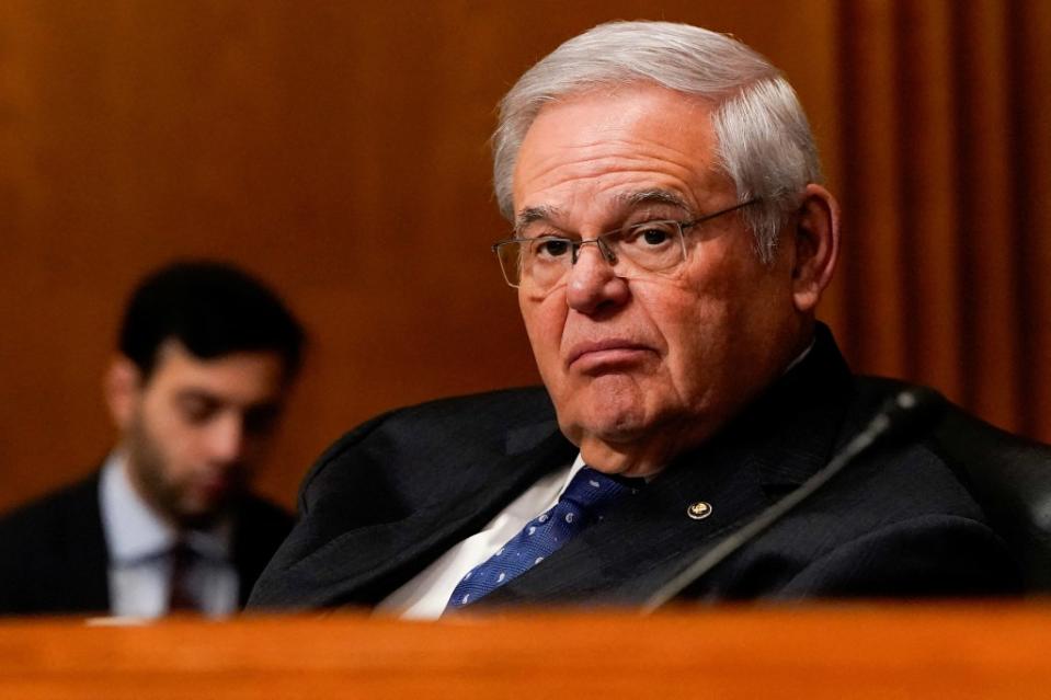 The feds don’t want Sen. Bob Menendez to call a shrink to testify that he hoarded cash at home because of past trauma. REUTERS