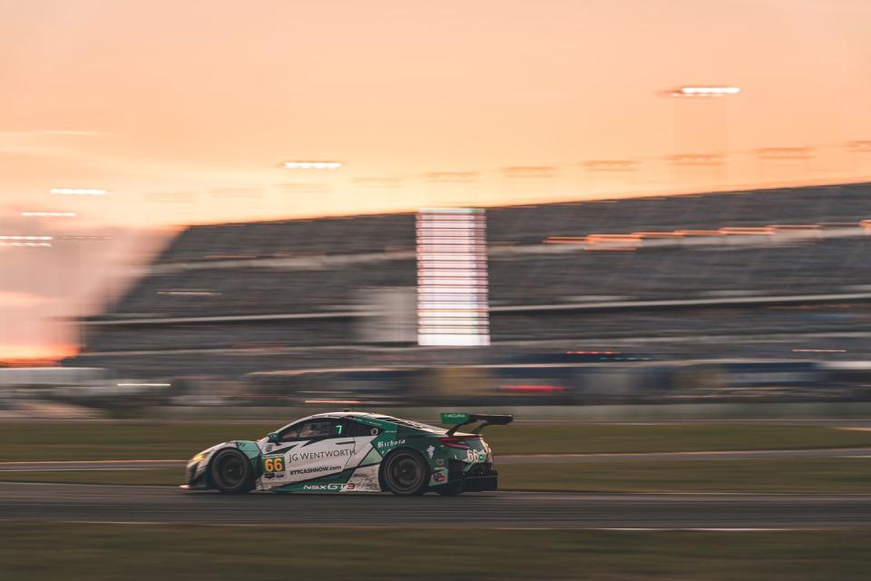 gradient racing acura nsx gt3 evo22