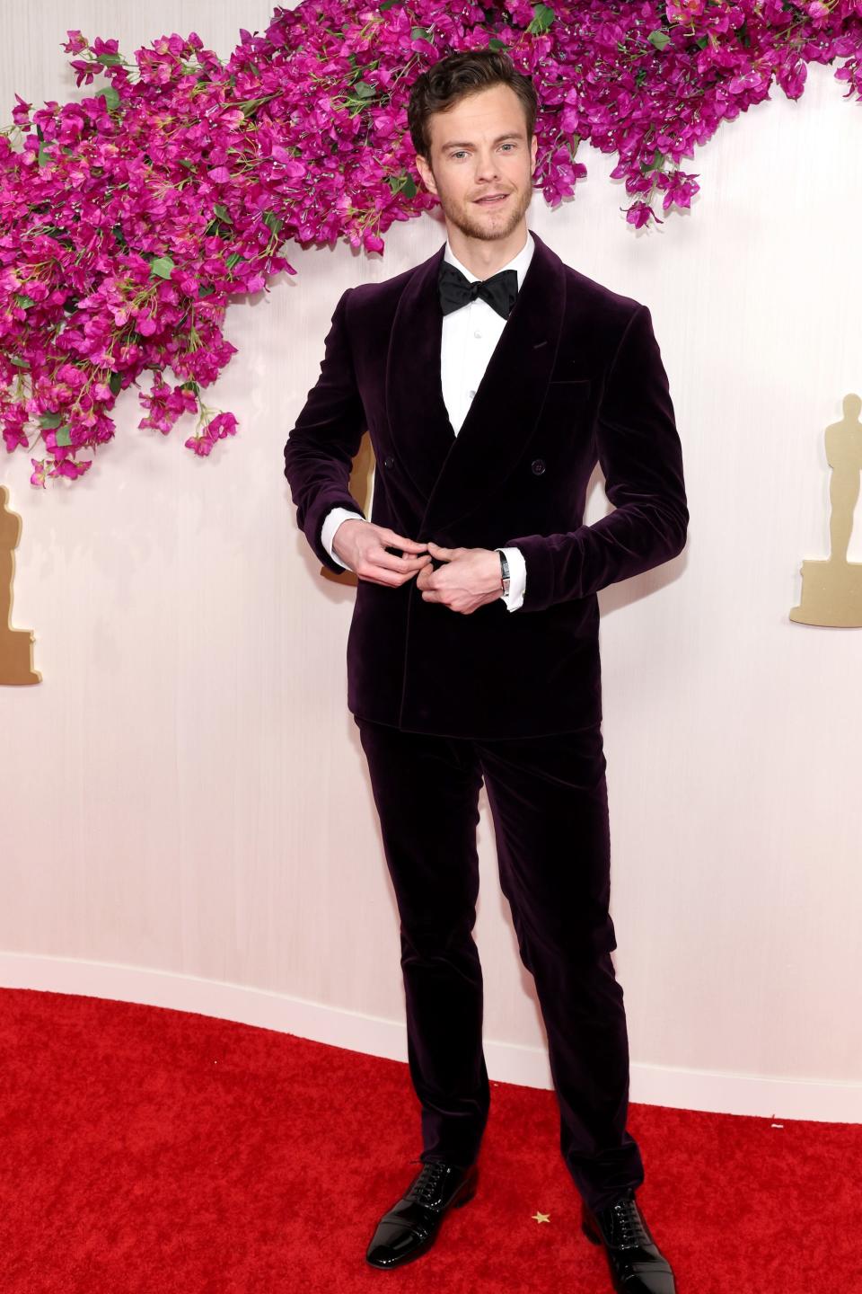 Jack Quaid attends the 2024 Oscars.