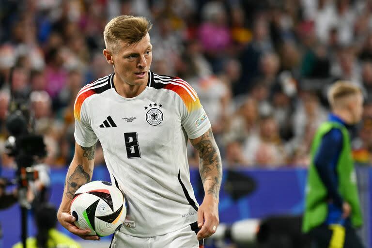 Toni Kroos disputa con Alemania su último torneo como profesional: el talentoso mediocampista dejará el fútbol tras esta cita