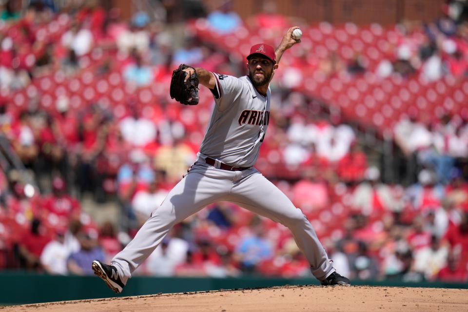 Arizona Diamondbacks starting pitcher Madison Bumgarner throws during the first inning of a baseball game against the St. Louis Cardinals Wednesday, April 19, 2023, in St. Louis. (AP Photo/Jeff Roberson)