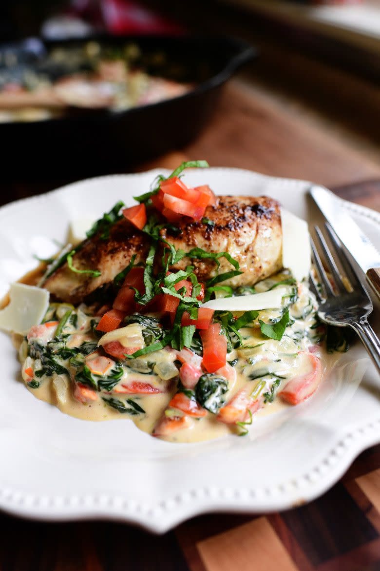Creamy Spinach and Red Pepper Chicken