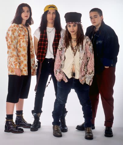 <p>Fryderyk Gabowicz/picture alliance via Getty</p> 4 Non Blondes (L-R Dawn Richardson, Louis Metoyer, Linda Perry, Christa Hillhouse) in 1993