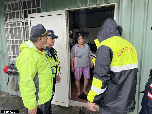 小犬颱風來襲，宜蘭縣執行大同鄉、南澳鄉疏散撤離情形。（宜蘭縣政府提供）