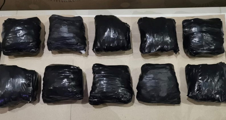 10 bundles of heroin recovered from a residential unit in the vicinity of Rivervale Drive (Photo: CNB)