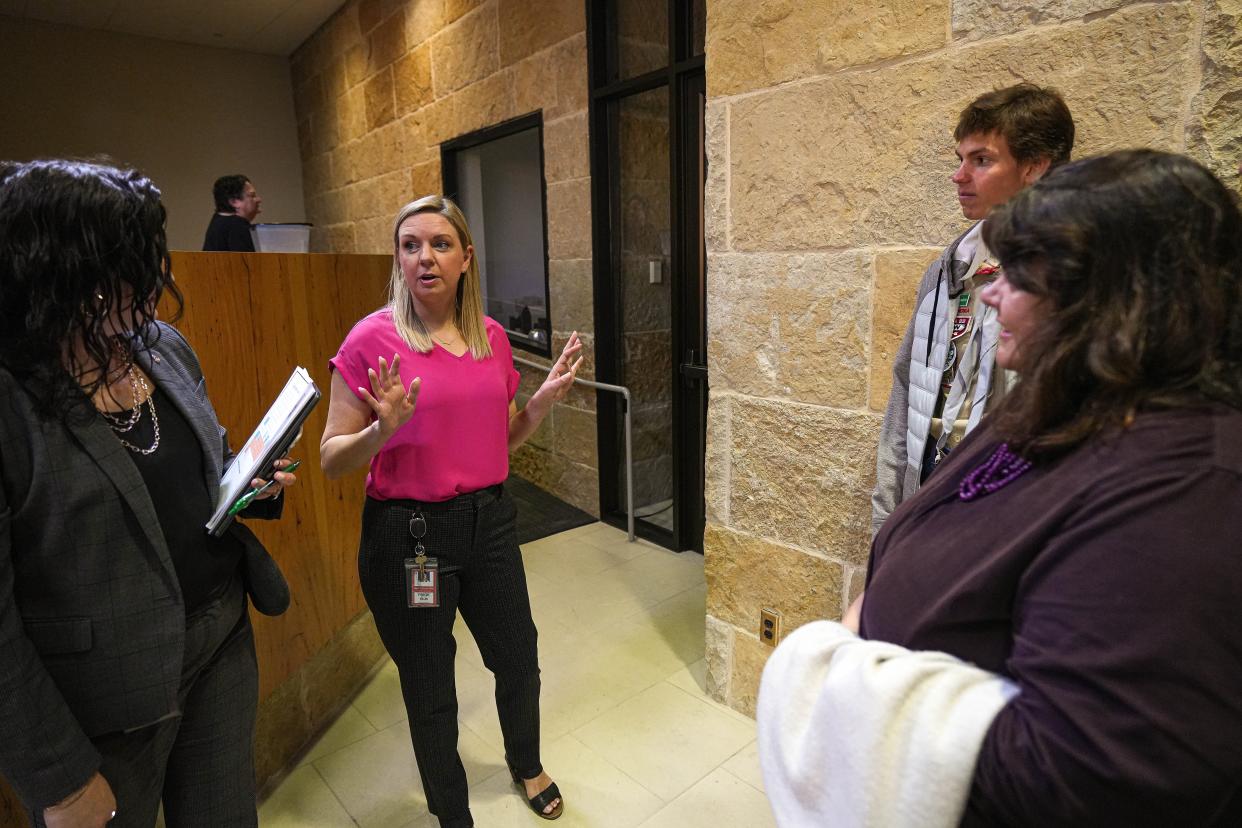 Austin City Council member Paige Ellis, center, shown here Jan. 26 at City Hall in Austin. Ellis' husband was recently appointed to the Austin Ethics Review Commission.
(Credit: Aaron Martinez/AMERICAN-STATESMAN)