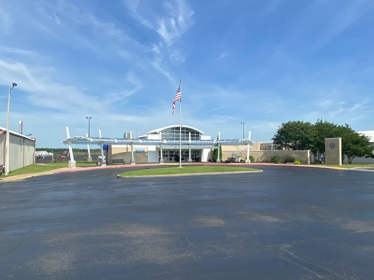 McKellar-Sipes Regional Airport entrance.