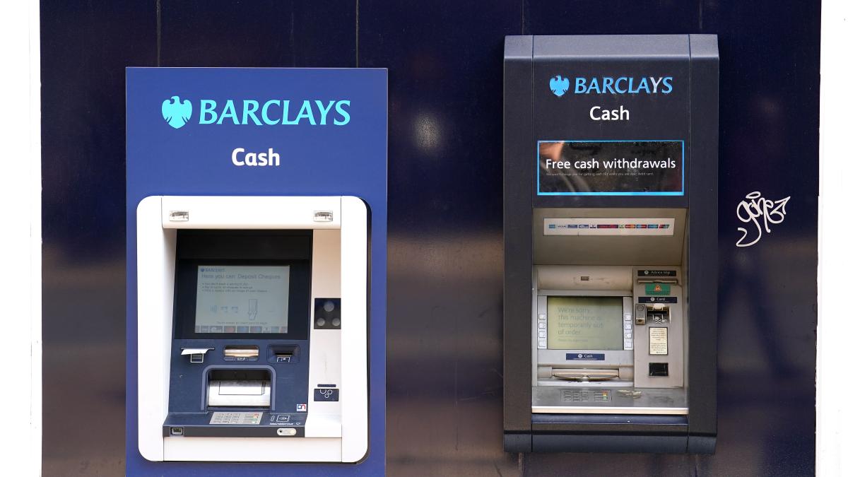 Barclays is cutting its monthly loyalty bonus of £5 as part of a “restructuring”