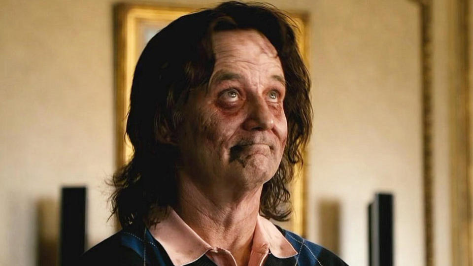 Columbus Gets Spooked By Bill Murray In Zombie Makeup (Zombieland)