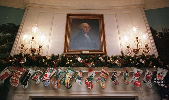 9 Nostalgic Photos of the Best Past (and Present) White House Decorations