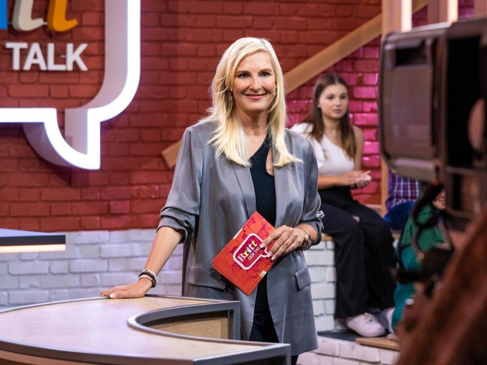 Britt Hagedorn präsentiert wieder einen TV-Talk. (Bild: SAT.1/Willi Weber)