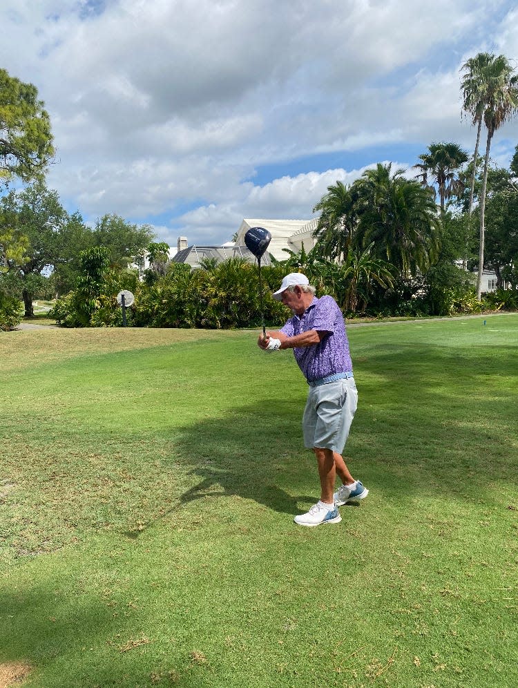 Former Detroit Tigers manager Jim Leyland golfs in Florida in March 2023.