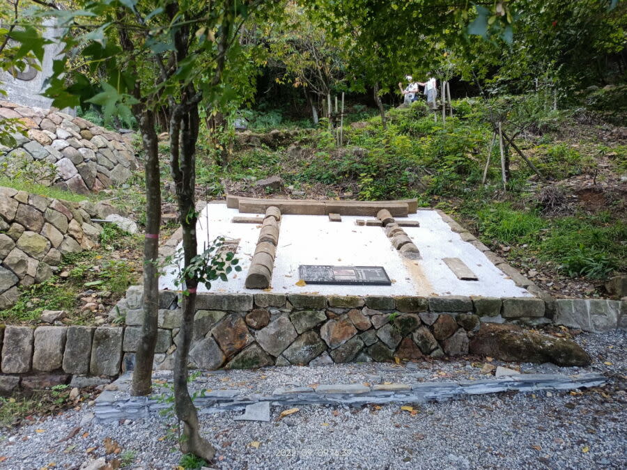 圖／2022年發現許多早期的神社遺構，已進行現地展示。（圖／黃金博物館提供）