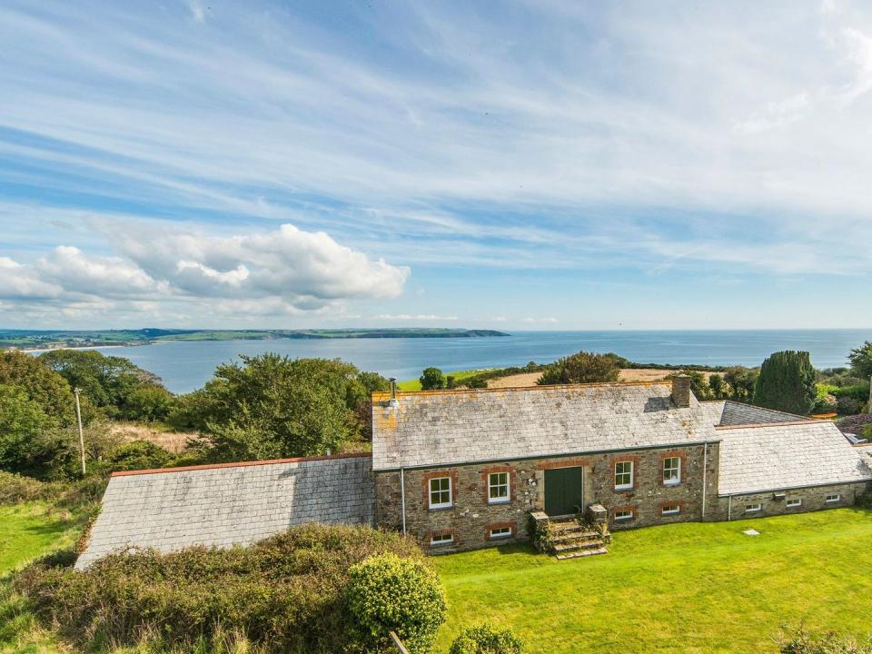 Cornwall - Best hen party houses