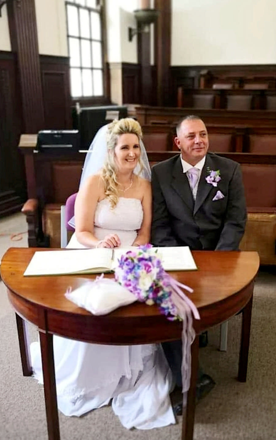 Tom & Leanne Slaymaker on their wedding day, just four months before he died. (SWNS)