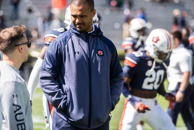 Assistant coach Christian Robinson gives farewell message to Auburn football