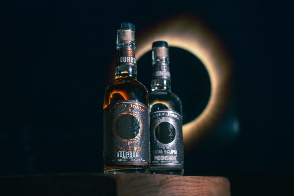 Casey Jones Distillery of Hopkinsville, Kentucky two special eclipse-themed spirits: Total Eclipse Kentucky Straight Bourbon and its Total Eclipse Moonshine.