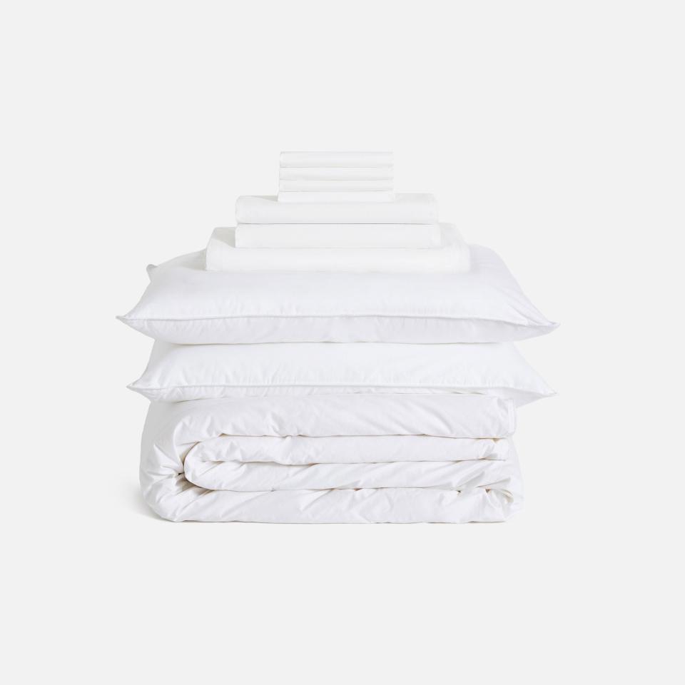 <p><a href="https://go.redirectingat.com?id=74968X1596630&url=https%3A%2F%2Fwww.brooklinen.com%2Fproducts%2Fluxe-move-in-bundle&sref=https%3A%2F%2Fwww.goodhousekeeping.com%2Flife%2Fmoney%2Fg61140283%2Fbrooklinen-sale%2F" rel="nofollow noopener" target="_blank" data-ylk="slk:Shop Now;elm:context_link;itc:0;sec:content-canvas" class="link ">Shop Now</a></p><p>Luxe Move-In Bundle</p><p>brooklinen.com</p><p>$471.07</p>