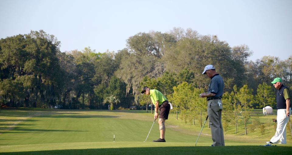 Golfers must putt on small, "turtle-shell" greens at Palatka. The greens are a signature of Hall of Fame architect Donald Ross.