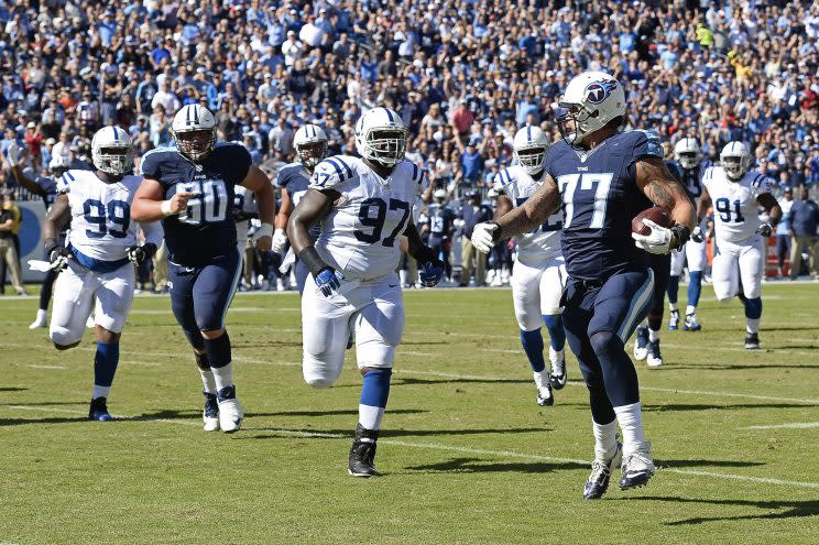 Taylor Lewan scored on a 10-yard touchdown catch (AP)