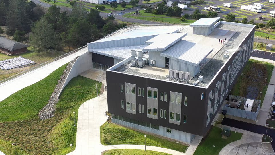 Das Gladys Valley Marine Science Center an der Oregon State University in Newport, Oregon, ist darauf ausgelegt, ein Erdbeben der Stärke 9,0+ und den daraus resultierenden Tsunami zu überstehen.  – Mit freundlicher Genehmigung der Oregon State University