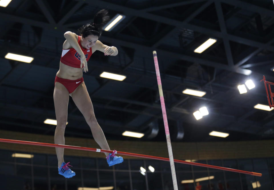 United States' Jennifer Suhr fails in an attempt at the women's pole vault during the Athletics Indoor World Championships in Sopot, Poland, Sunday, March 9, 2014. (AP Photo/Matt Dunham)