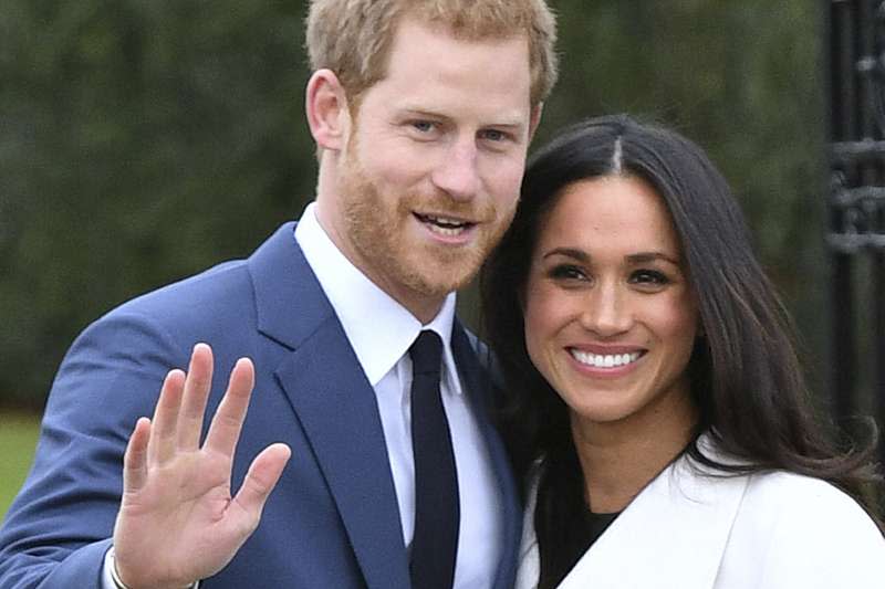 2017年11月27日，英國哈利王子宣布與女友梅根．馬克爾（Meghan Markle）訂婚（AP）