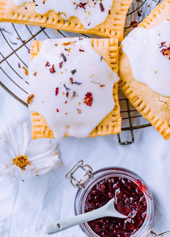 <p>Klara's Life</p><p>These blackberry pop tarts are so delicious. Juicy blackberry filling and edible flower decoration.</p><p><strong>Get the recipe: <a href="http://klaraslife.com/en/homemade-blackberry-pop-tarts/" rel="nofollow noopener" target="_blank" data-ylk="slk:Blackberry Pop Tarts;elm:context_link;itc:0;sec:content-canvas" class="link rapid-noclick-resp"><em>Blackberry Pop Tarts</em></a></strong></p>