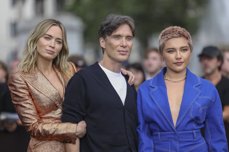 Emily Blunt, Cillian Murphy y Florence Pugh en la premiere de Oppenheimer realizada en Londres el miércoles pasado, justo antes del inicio de la huelga de actores en Hollywood