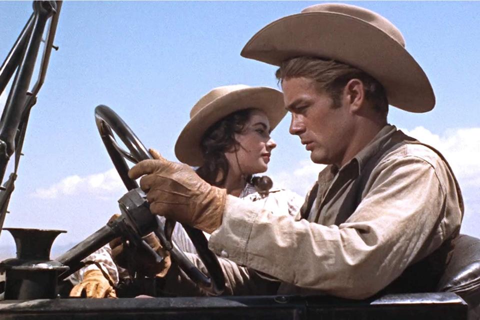 Elizabeth Taylor y James Dean trabaron una gran amistad en el set de Gigante (IMDB.com/)