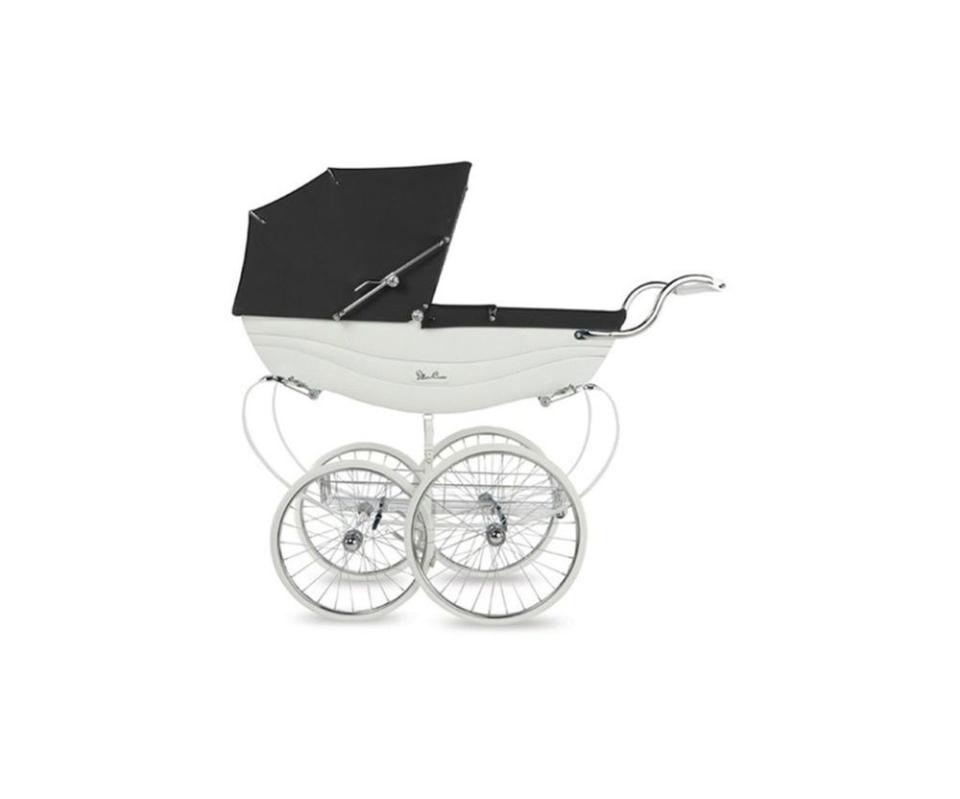 Silver Cross Balmoral Pram in White/Black