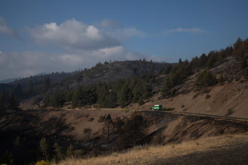 The Wider Image: Oregon inmates find redemption in fighting wildfires