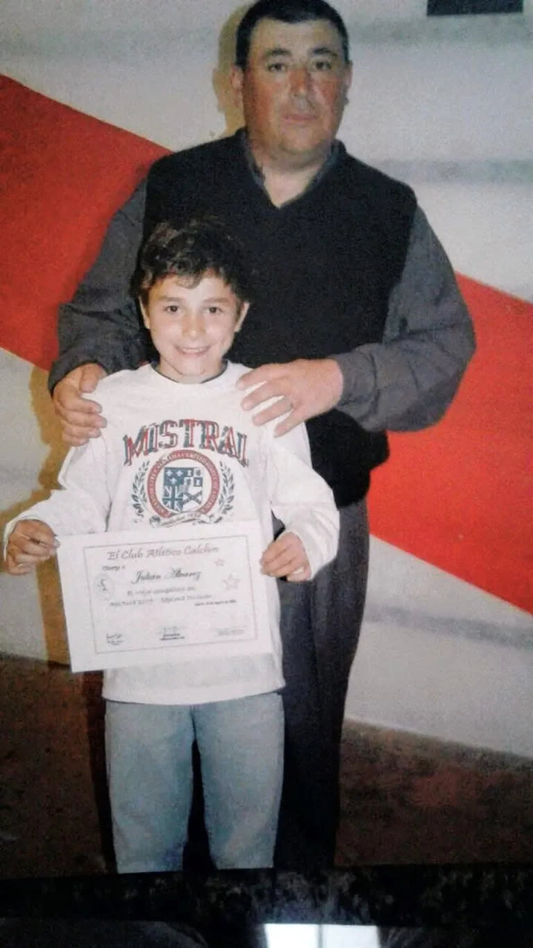 Álvarez con su primer entrenador, Varas.